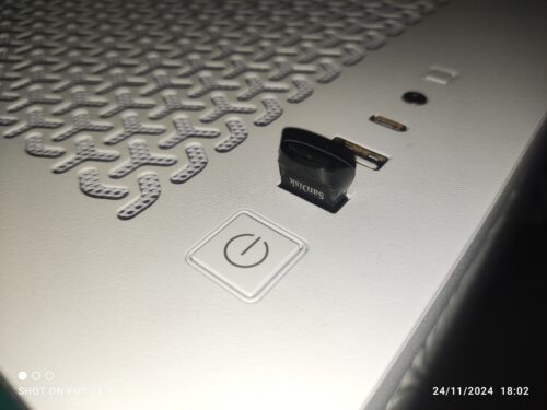 Pendrive Sandisk Ultra Fit USB 3.1 - 64GB photo review