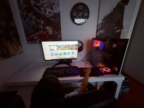 Pc Gamer Fénix Plus: Ryzen 7 5800XT, 32GB Ram, m.2, RTX 4060 Ti photo review