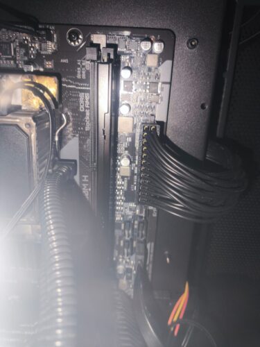 Memoria Ram XPG Lancer Blade 16GB DDR5 5600MT/s UDIMM - PC photo review